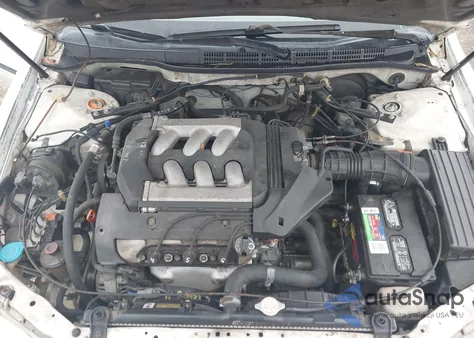 1999 Honda Accord Lx V6 from USA, damaged, VIN 1HGCG1643XA056397